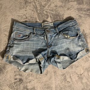 HOLLISTER shorts